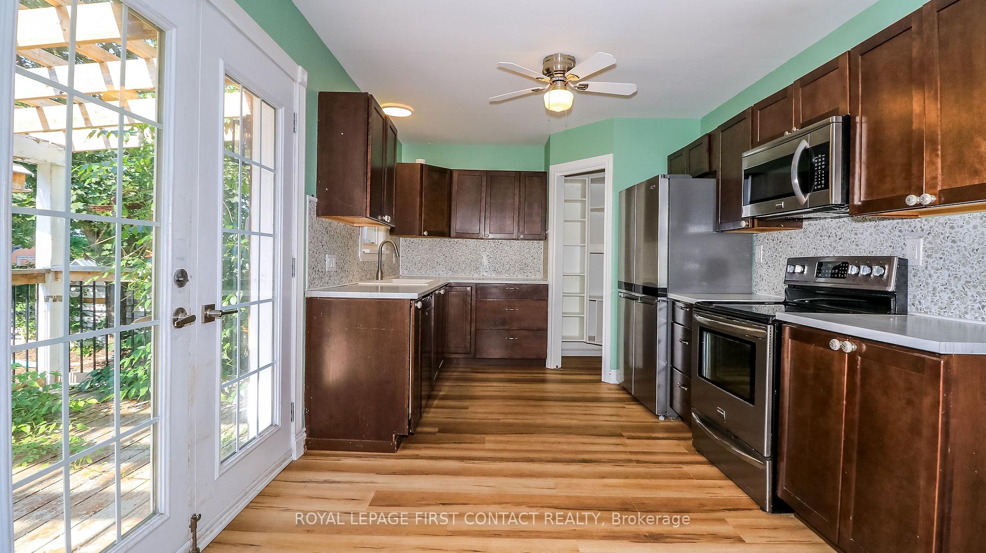 Photo 19 of 47 Campbell Avenue, Barrie, Allandale — HOMEH