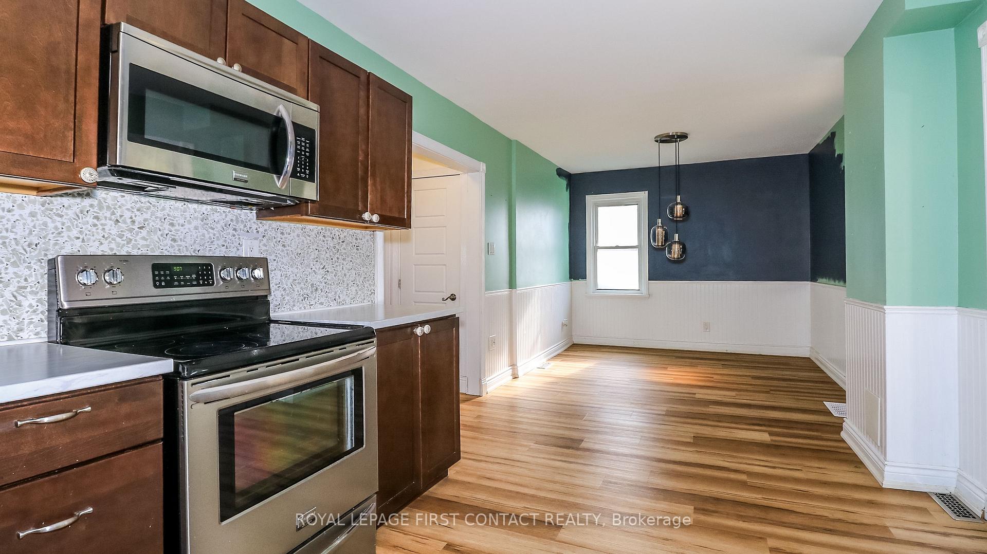 Photo 23 of 47 Campbell Avenue, Barrie, Allandale — HOMEH