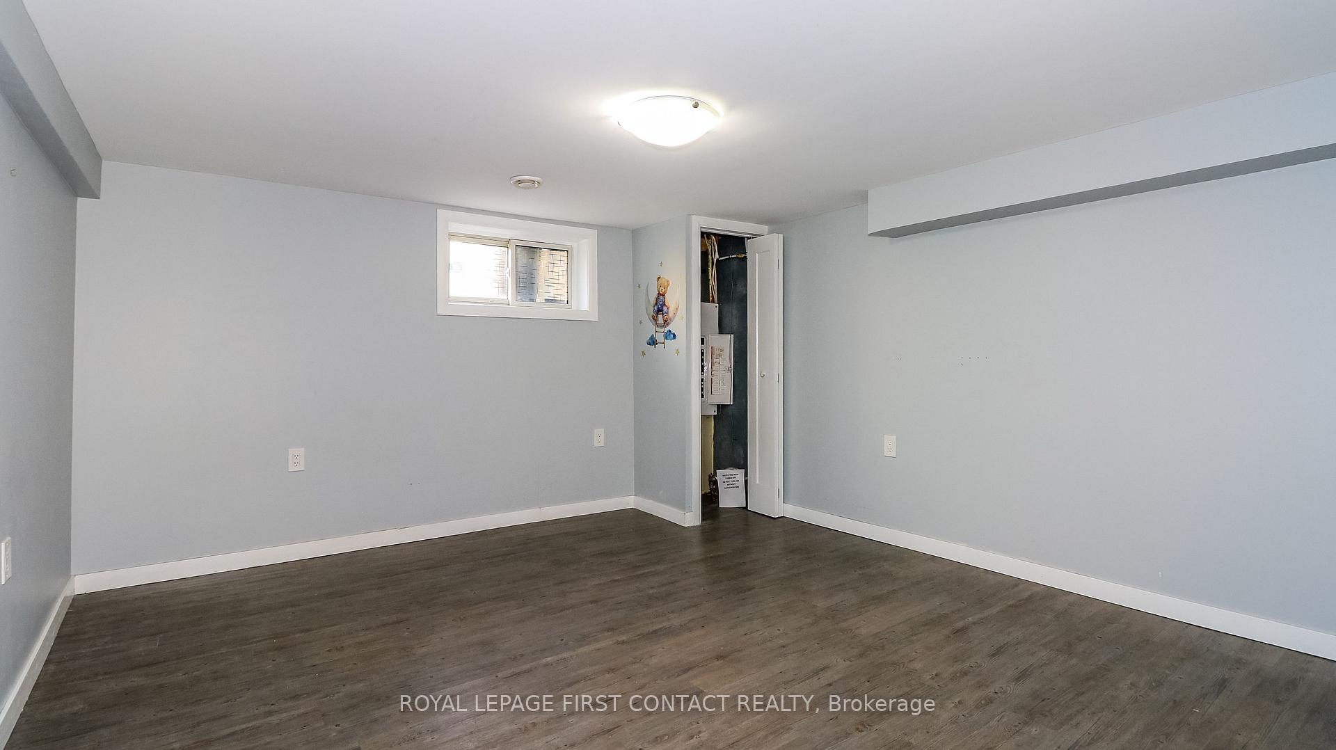 Photo 48 of 47 Campbell Avenue, Barrie, Allandale — HOMEH