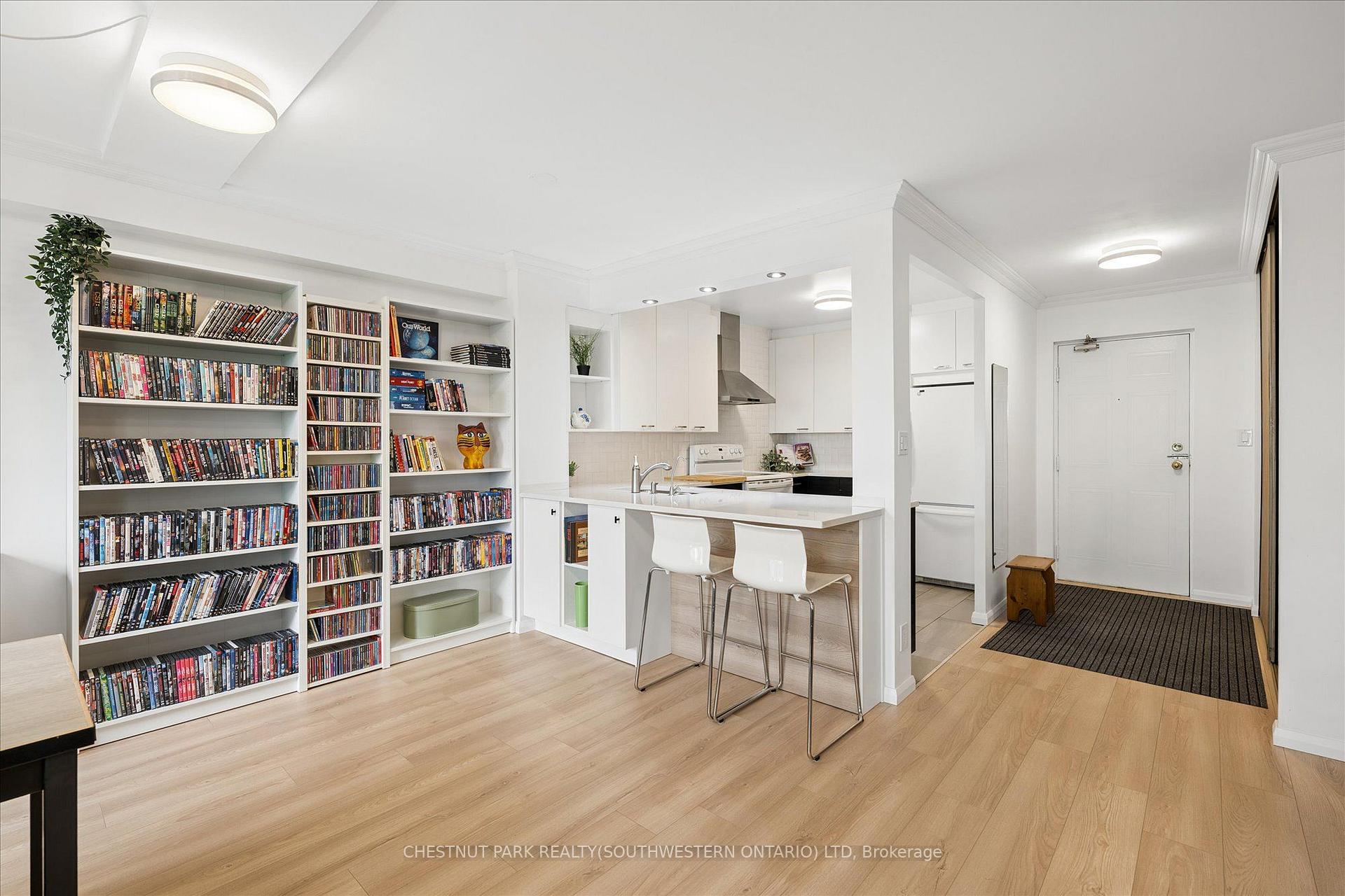 Photo 5 of Unit 506, 18 Holborn Court, Kitchener, Stanley Park — HOMEH