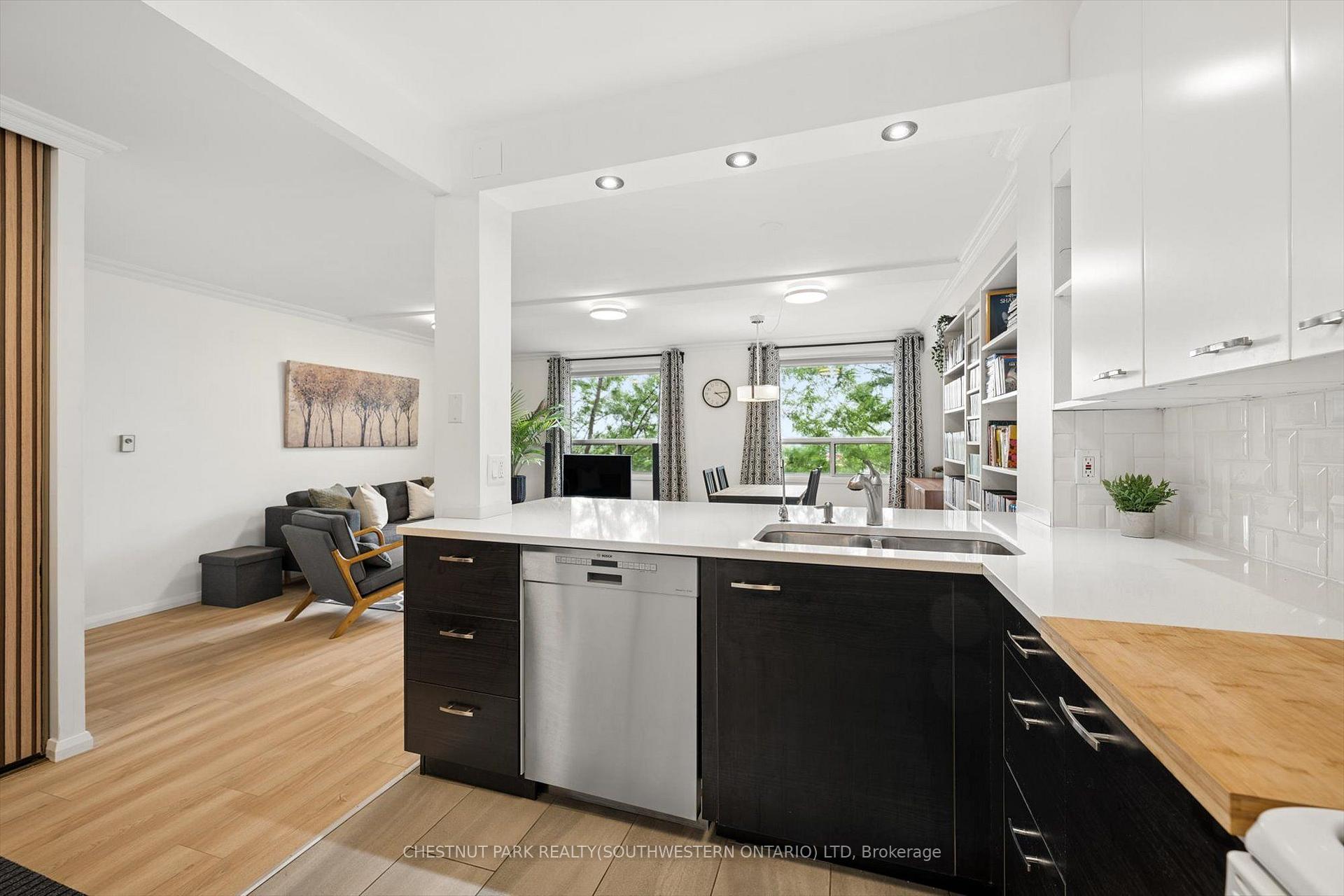 Photo 8 of Unit 506, 18 Holborn Court, Kitchener, Stanley Park — HOMEH