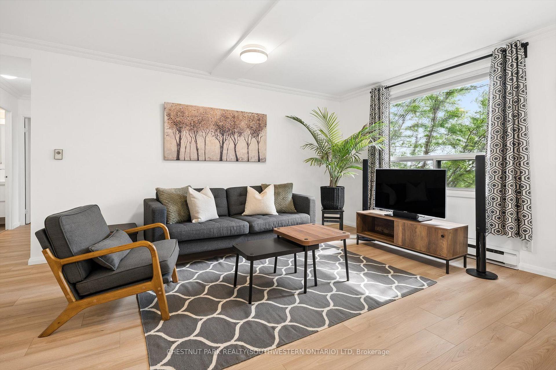 Photo 12 of Unit 506, 18 Holborn Court, Kitchener, Stanley Park — HOMEH