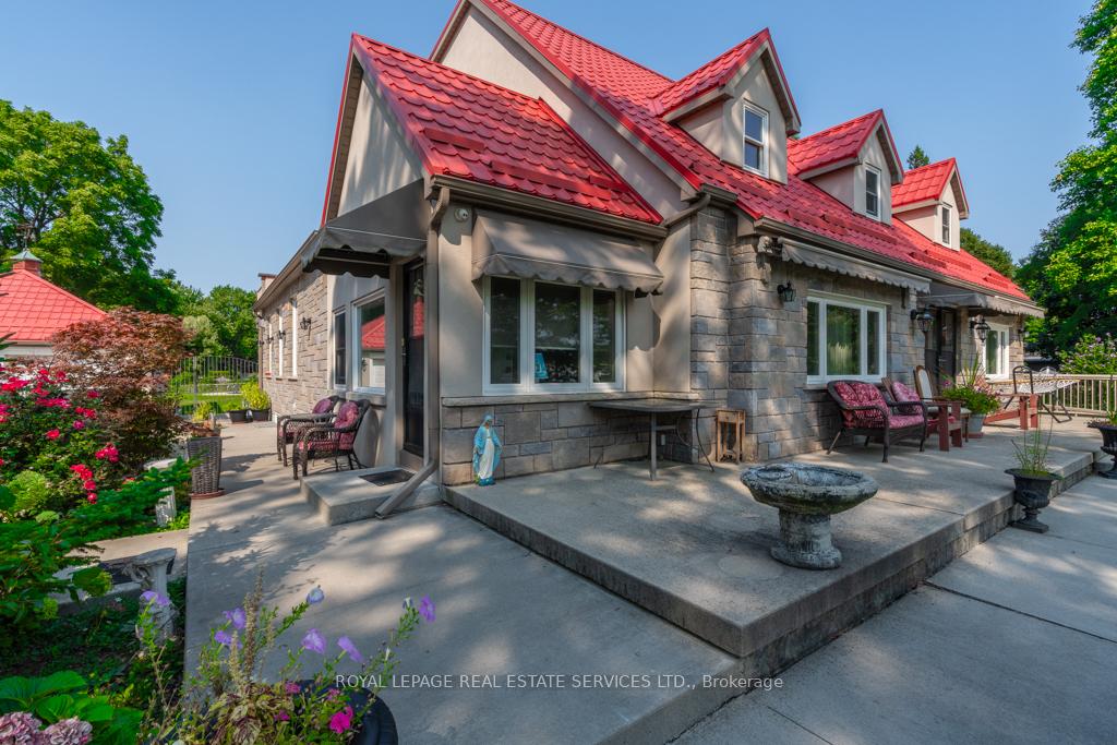 Photo 2 of 6949 Thorold Stone Road, Niagara Falls, Stamford — HOMEH