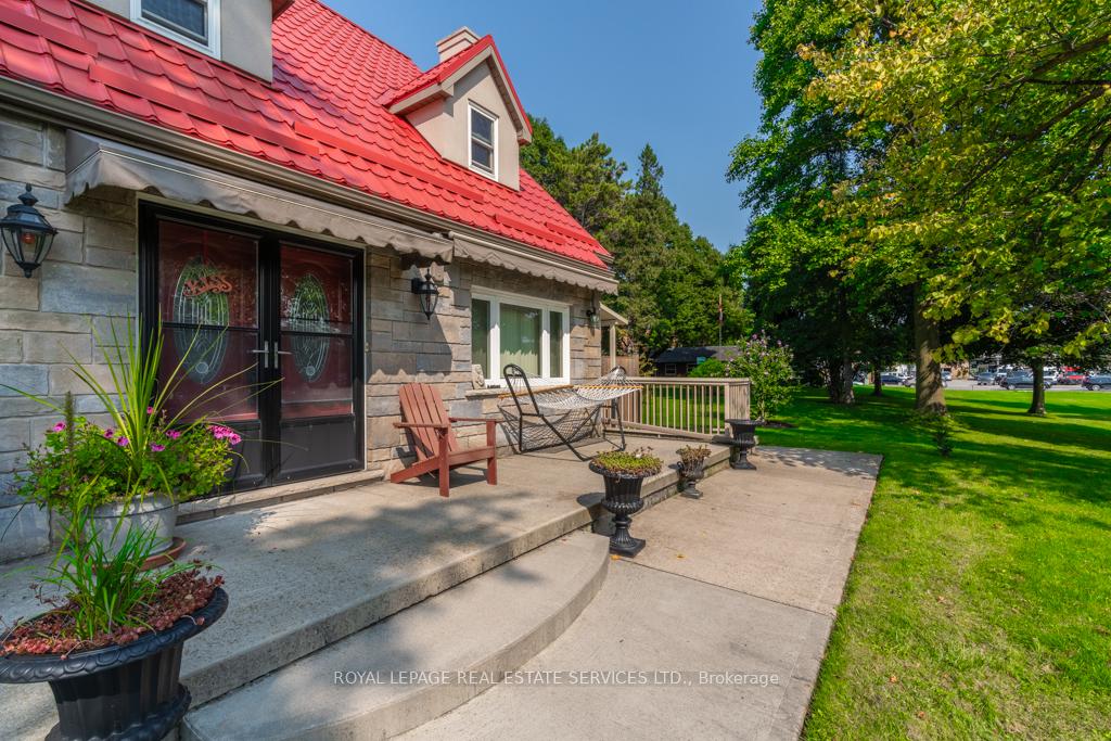 Photo 48 of 6949 Thorold Stone Road, Niagara Falls, Stamford — HOMEH