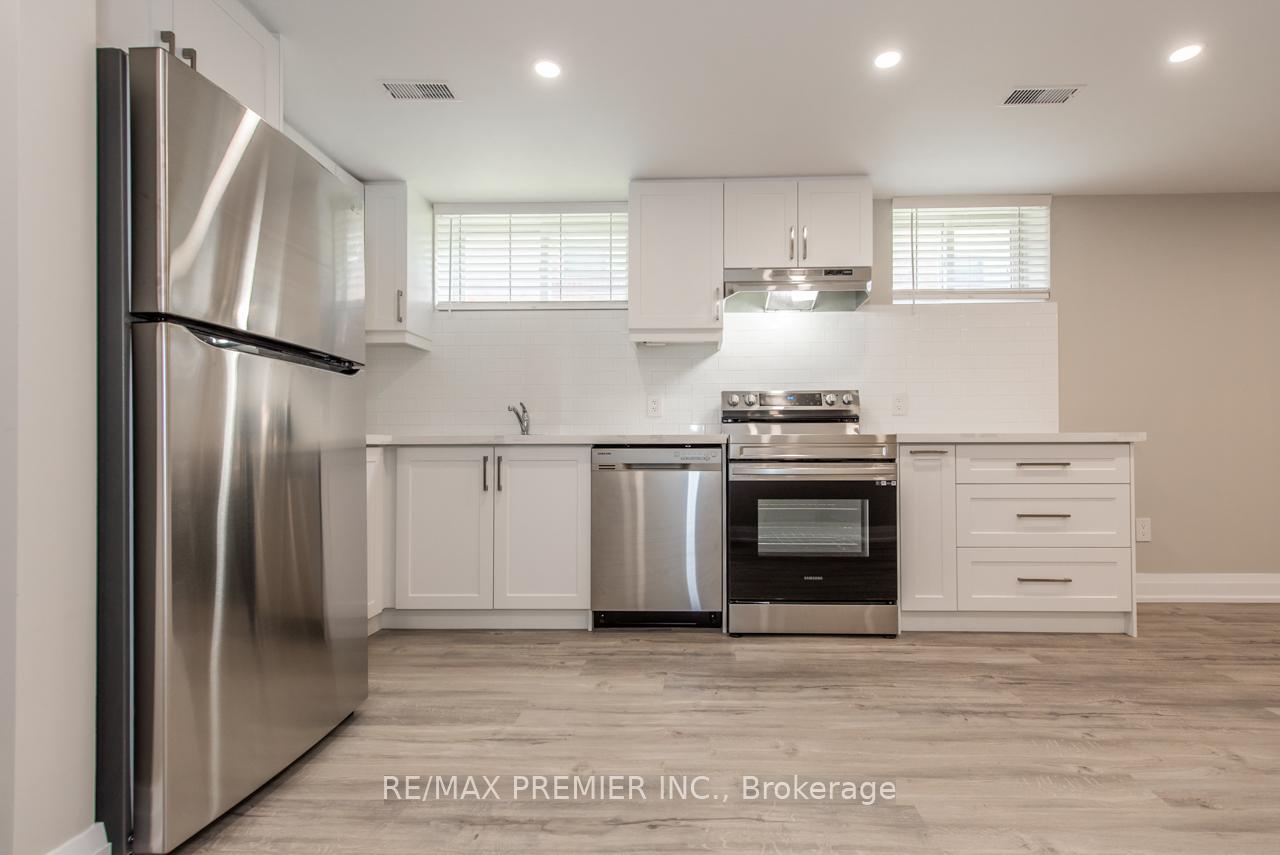 Photo 5 of Unit Bsmt, 569 Roding Street, North York, Downsview-Roding-CFB — HOMEH