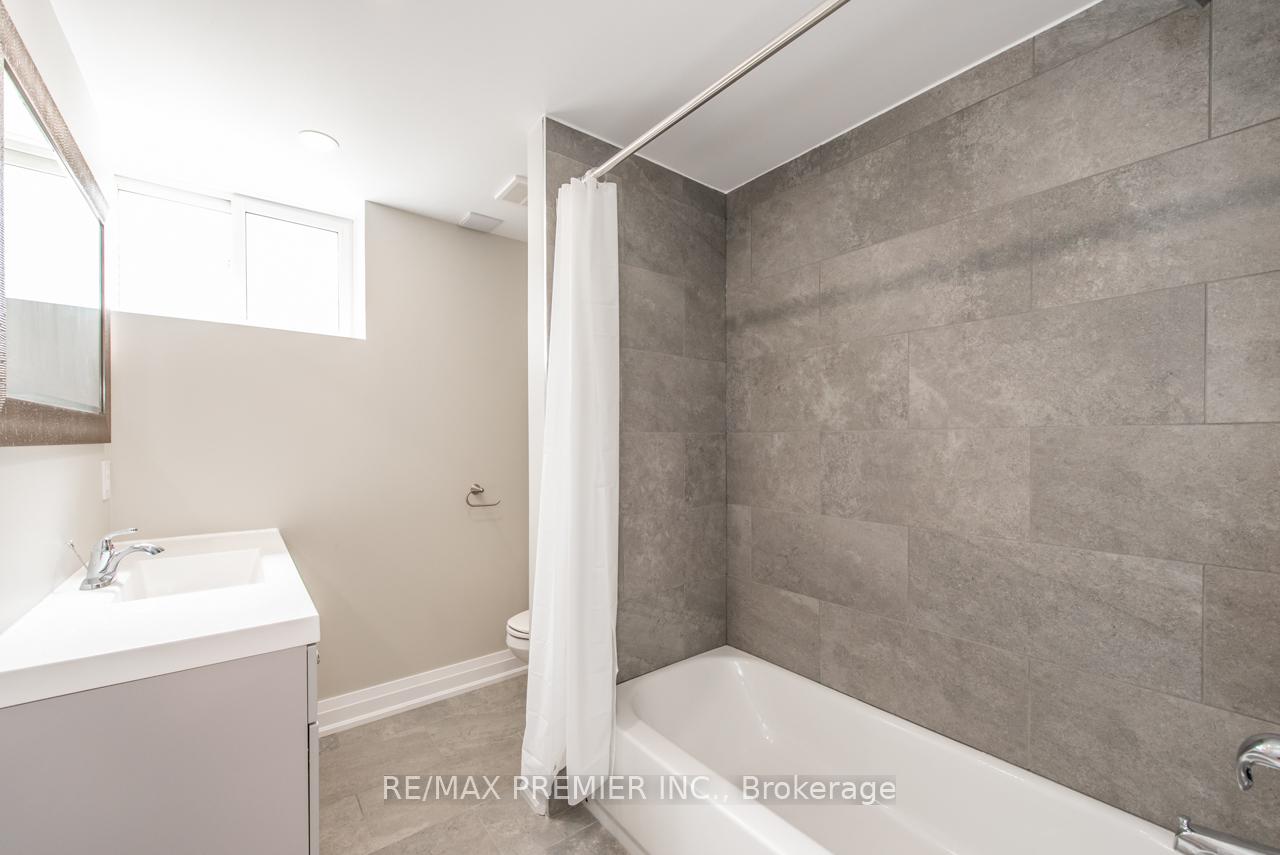 Photo 12 of Unit Bsmt, 569 Roding Street, North York, Downsview-Roding-CFB — HOMEH