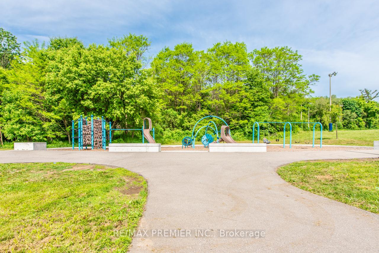 Photo 21 of Unit Bsmt, 569 Roding Street, North York, Downsview-Roding-CFB — HOMEH