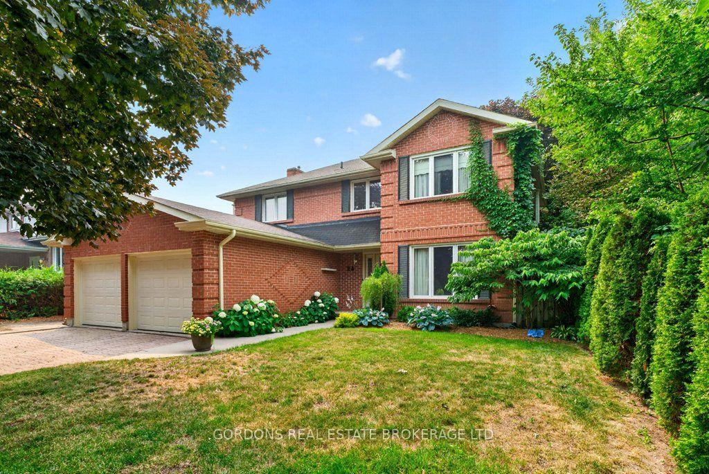 Photo 4 of 24 Nottingham Place, Kingston, West of Sir John A. Blvd — HOMEH