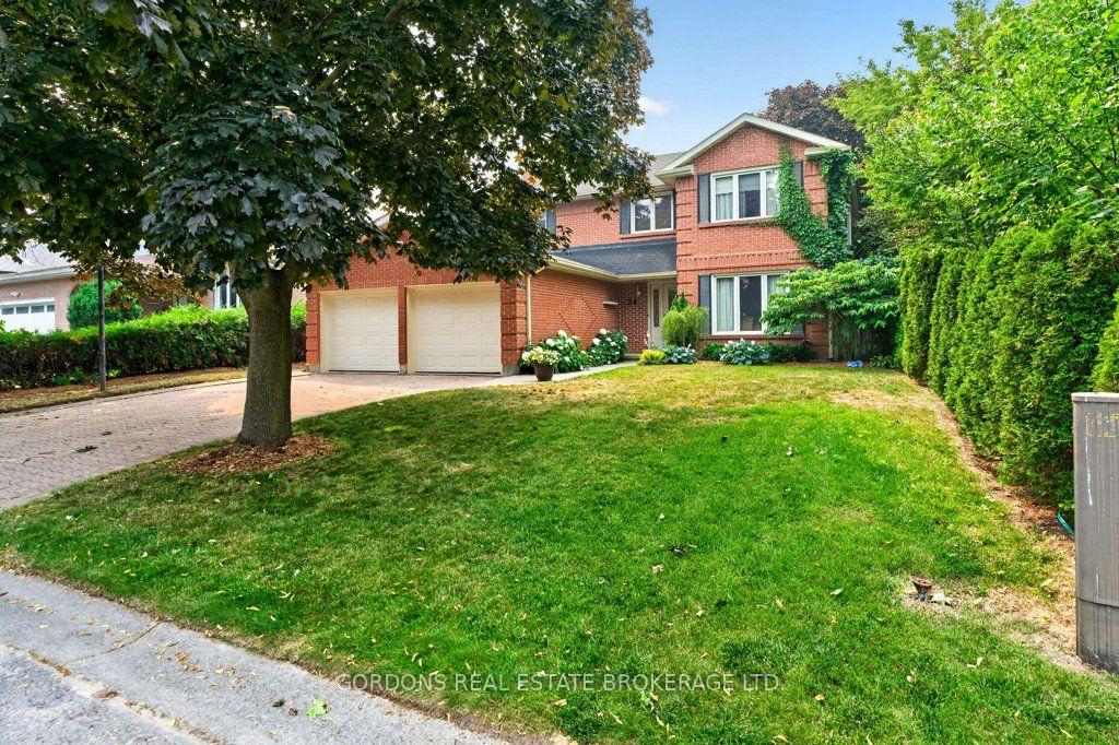 Photo 5 of 24 Nottingham Place, Kingston, West of Sir John A. Blvd — HOMEH
