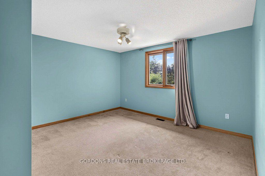 Photo 31 of 24 Nottingham Place, Kingston, West of Sir John A. Blvd — HOMEH