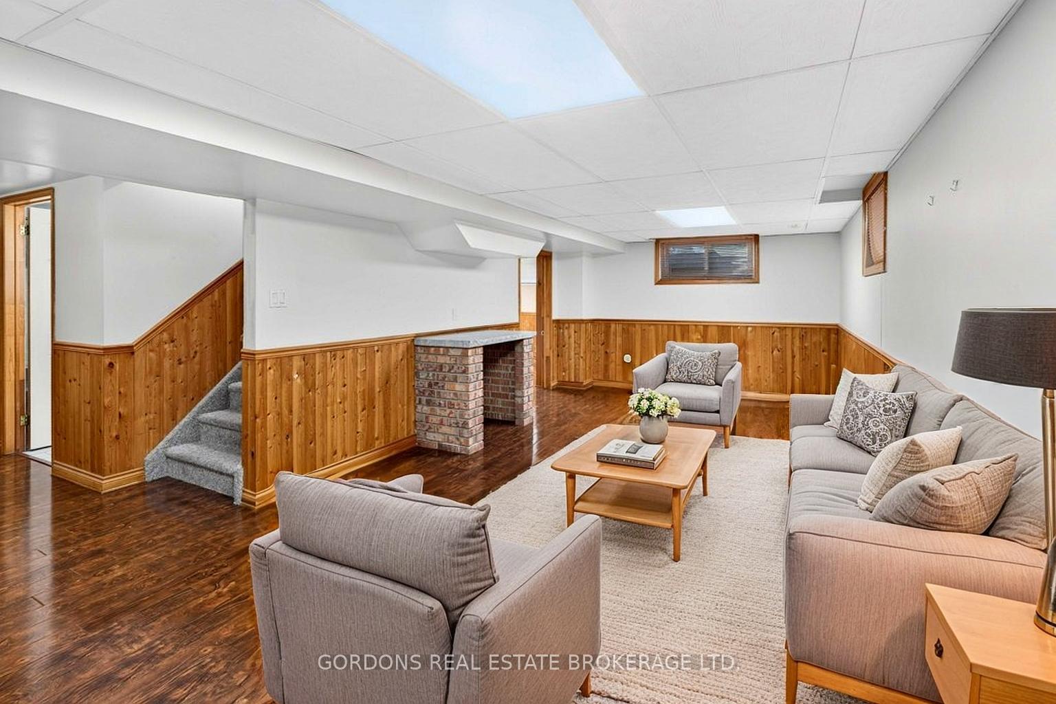 Photo 42 of 24 Nottingham Place, Kingston, West of Sir John A. Blvd — HOMEH