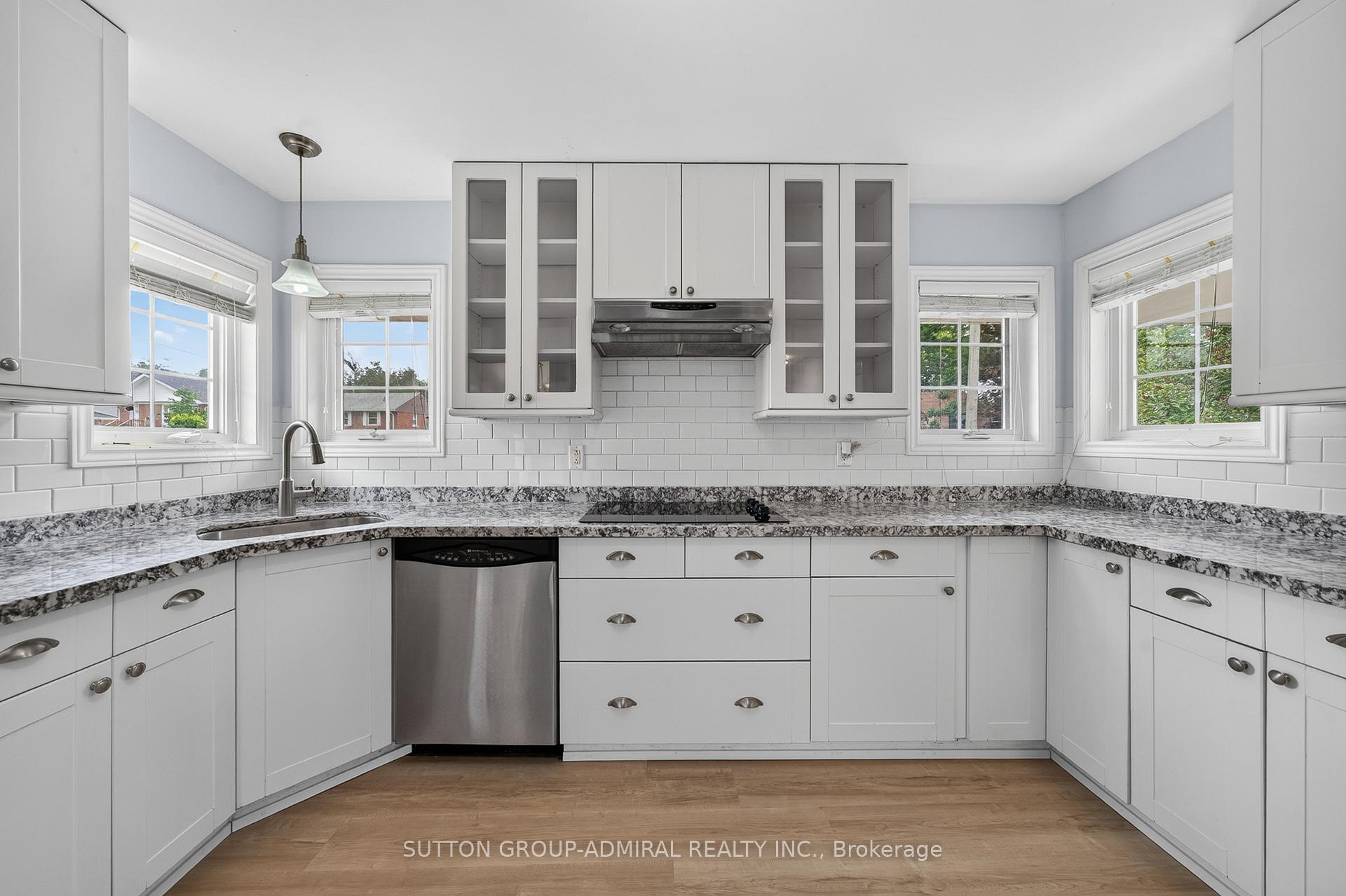 Photo 16 of 26 Shannon Street, Barrie, Wellington — HOMEH