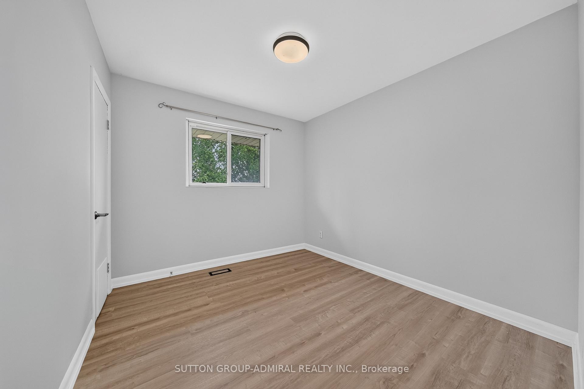 Photo 22 of 26 Shannon Street, Barrie, Wellington — HOMEH