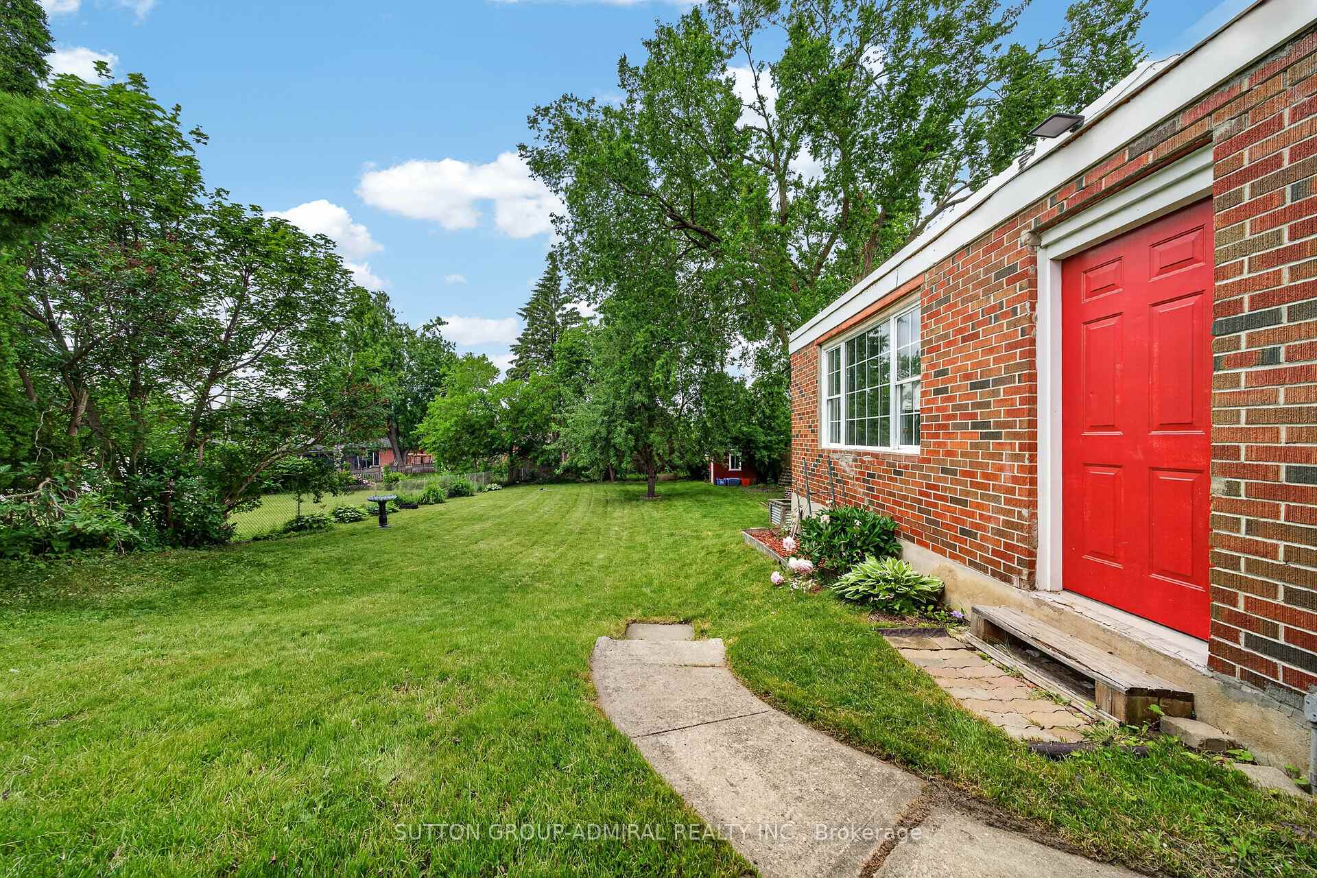 Photo 38 of 26 Shannon Street, Barrie, Wellington — HOMEH