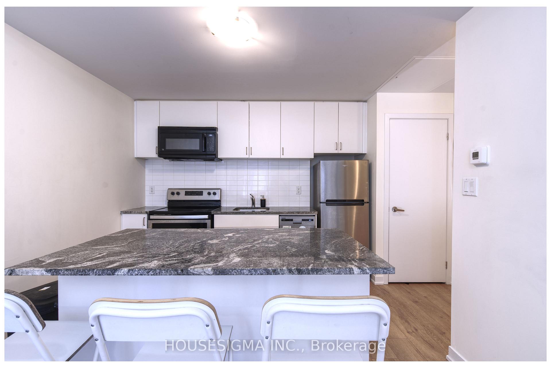 Photo 3 of Unit 28, 1720 Simcoe Street N, Oshawa, Samac — HOMEH