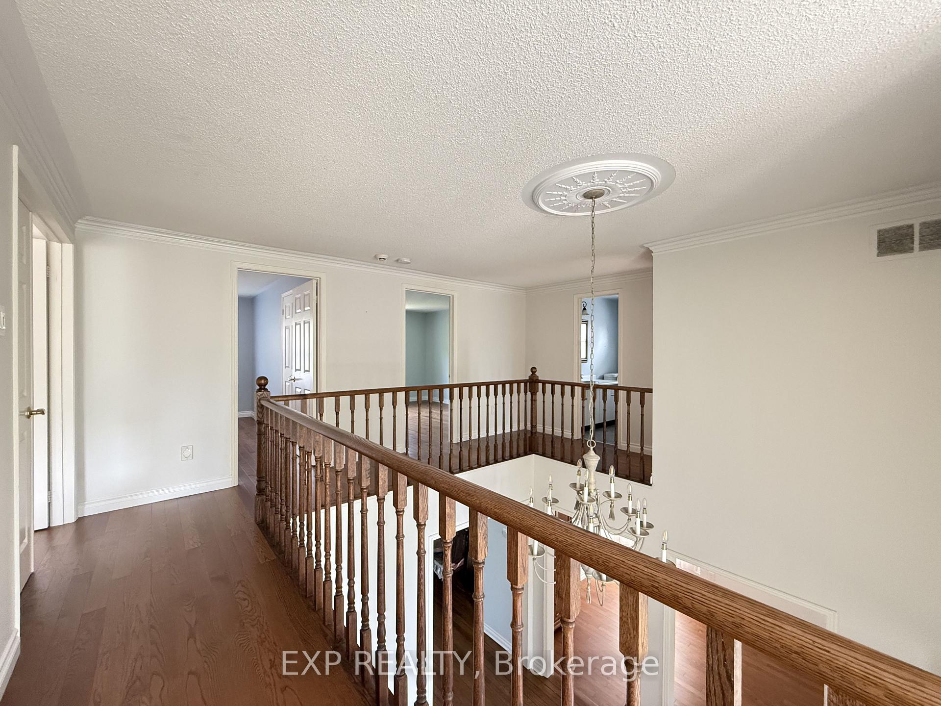 Photo 14 of 40 Cranberry Lane, Aurora, Aurora Highlands — HOMEH