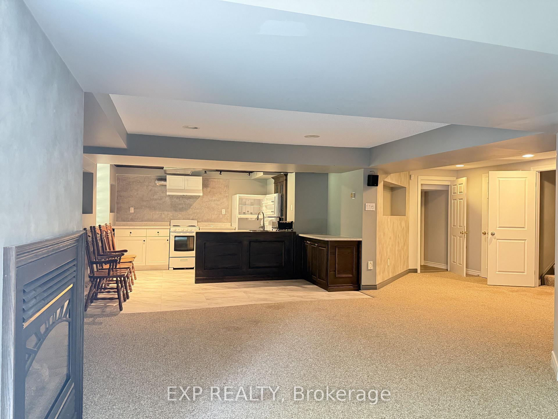 Photo 26 of 40 Cranberry Lane, Aurora, Aurora Highlands — HOMEH
