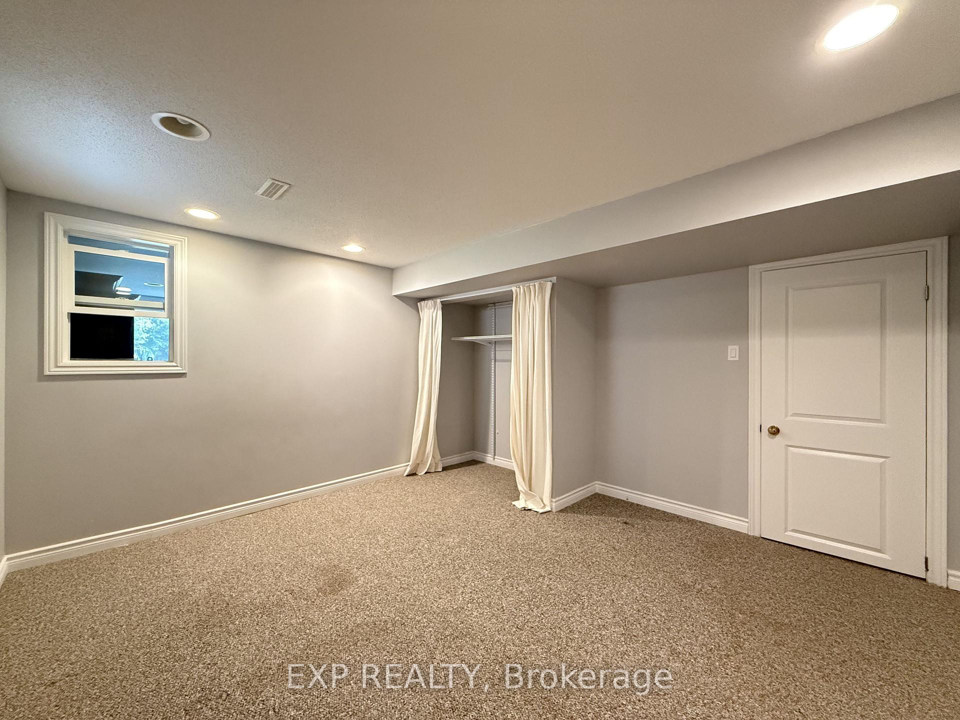 Photo 30 of 40 Cranberry Lane, Aurora, Aurora Highlands — HOMEH