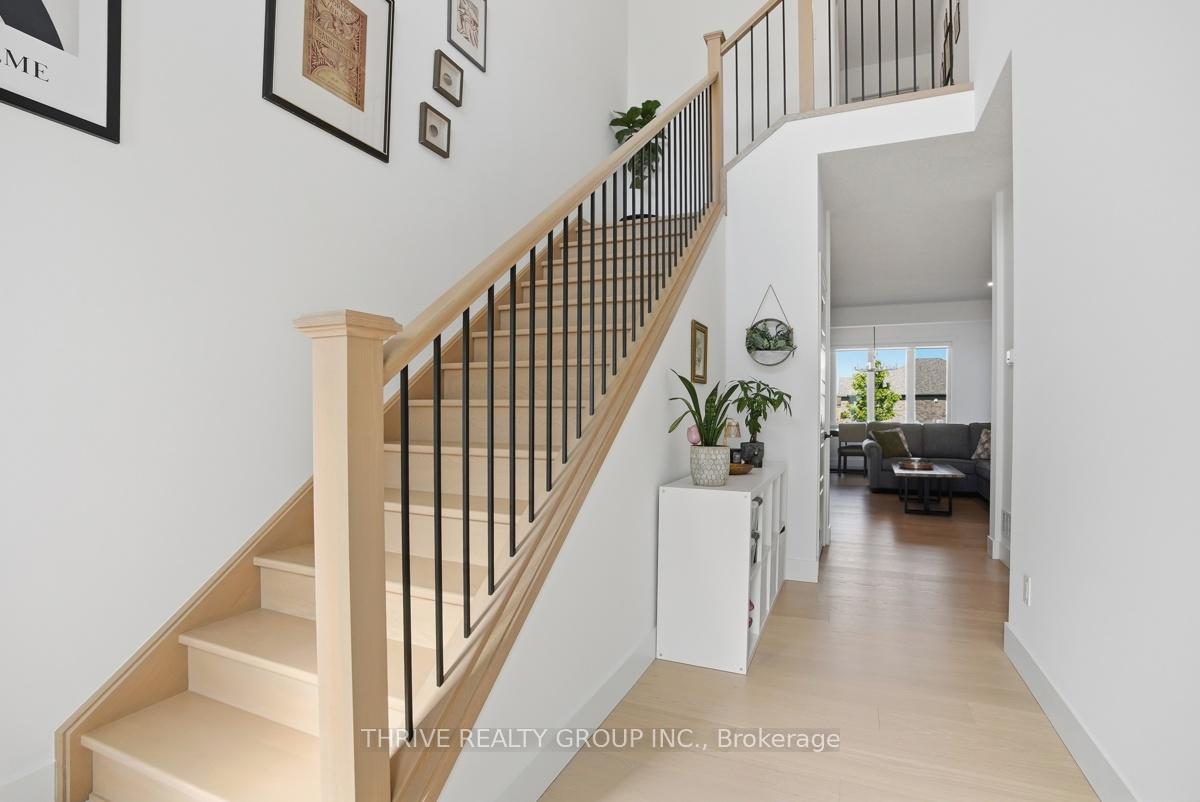 Photo 5 of 57 Briscoe Crescent, Strathroy-Caradoc, NE — HOMEH