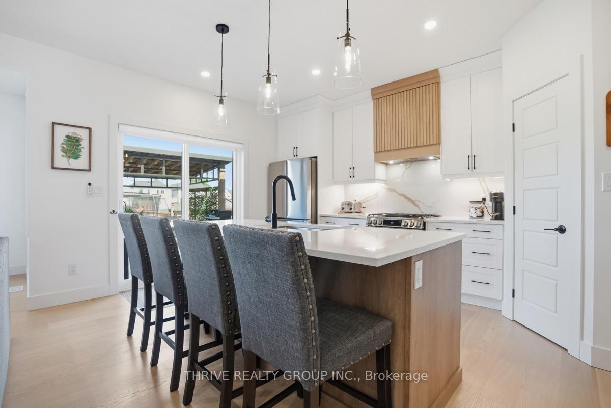 Photo 9 of 57 Briscoe Crescent, Strathroy-Caradoc, NE — HOMEH