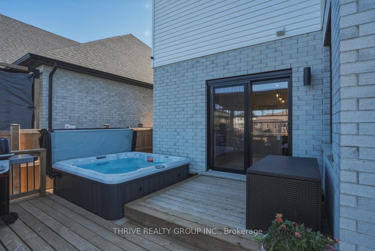 Photo 44 of 57 Briscoe Crescent, Strathroy-Caradoc, NE — HOMEH