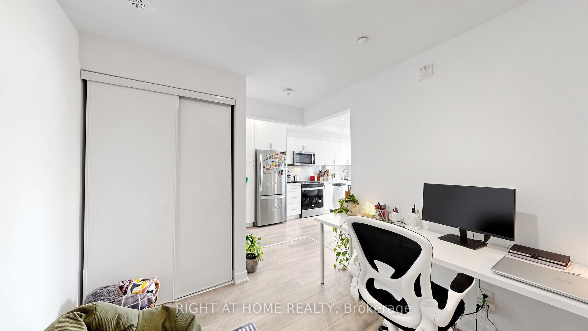 Photo 8 of Unit TH 2, 1459 O'Connor Drive, Toronto, O'Connor-Parkview — HOMEH