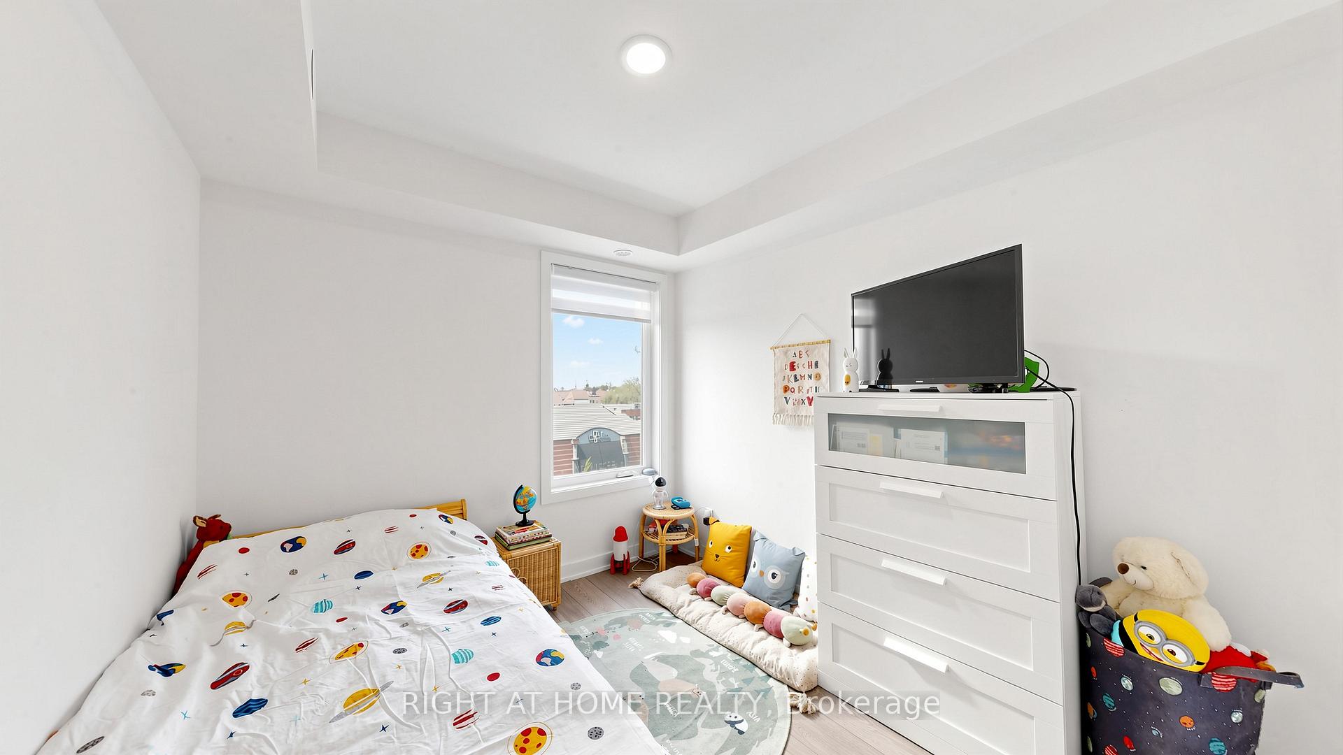 Photo 15 of Unit TH 2, 1459 O'Connor Drive, Toronto, O'Connor-Parkview — HOMEH
