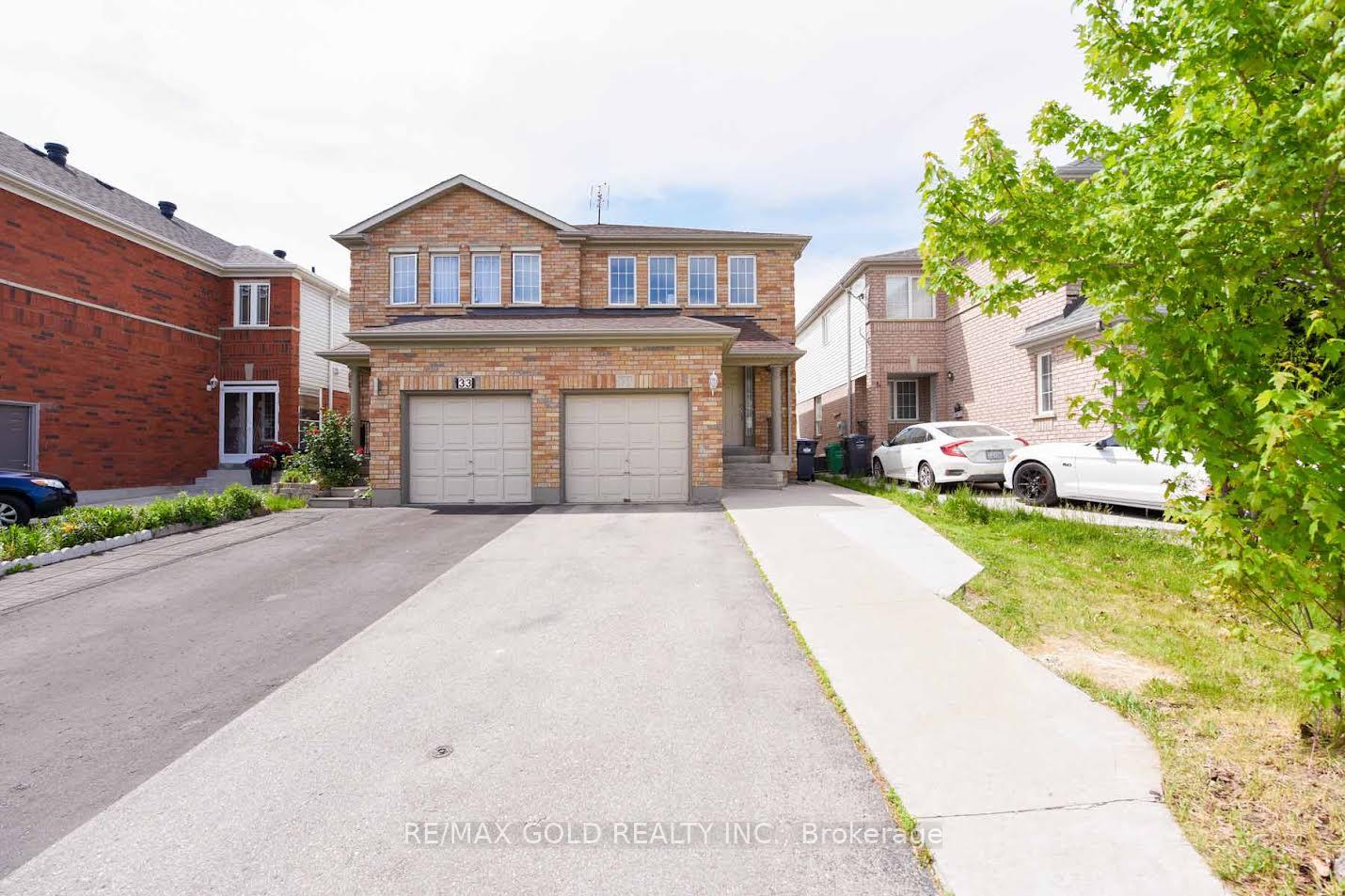 Photo 1 of 35 Needlewood Lane, Brampton, Sandringham-Wellington — HOMEH