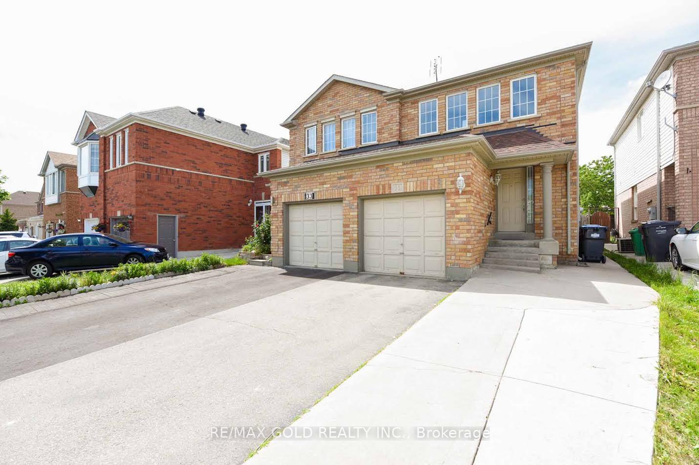 Photo 3 of 35 Needlewood Lane, Brampton, Sandringham-Wellington — HOMEH
