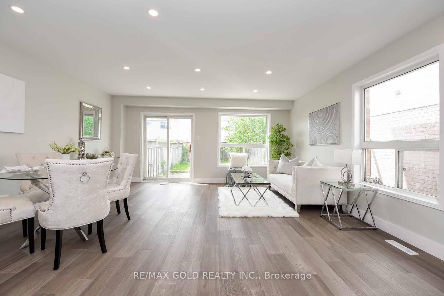 Photo 15 of 35 Needlewood Lane, Brampton, Sandringham-Wellington — HOMEH