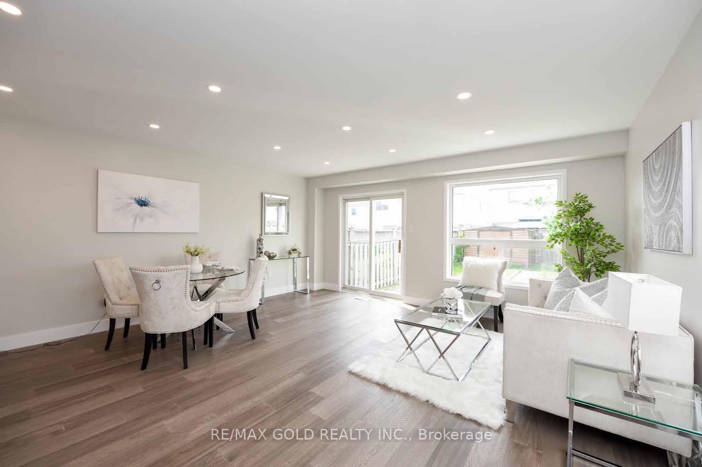 Photo 18 of 35 Needlewood Lane, Brampton, Sandringham-Wellington — HOMEH