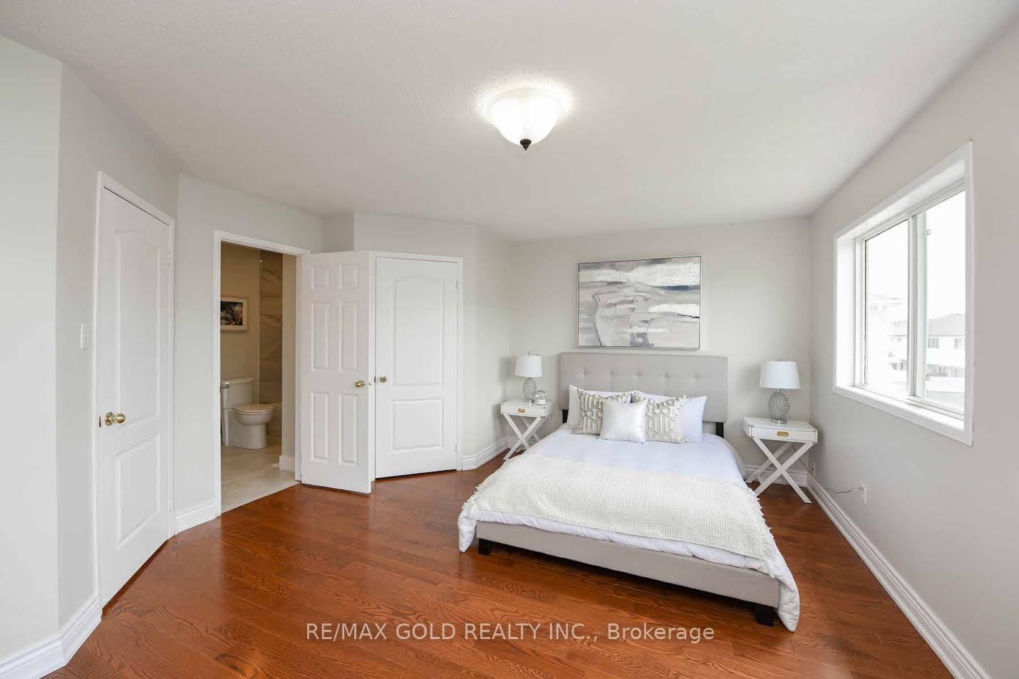Photo 31 of 35 Needlewood Lane, Brampton, Sandringham-Wellington — HOMEH