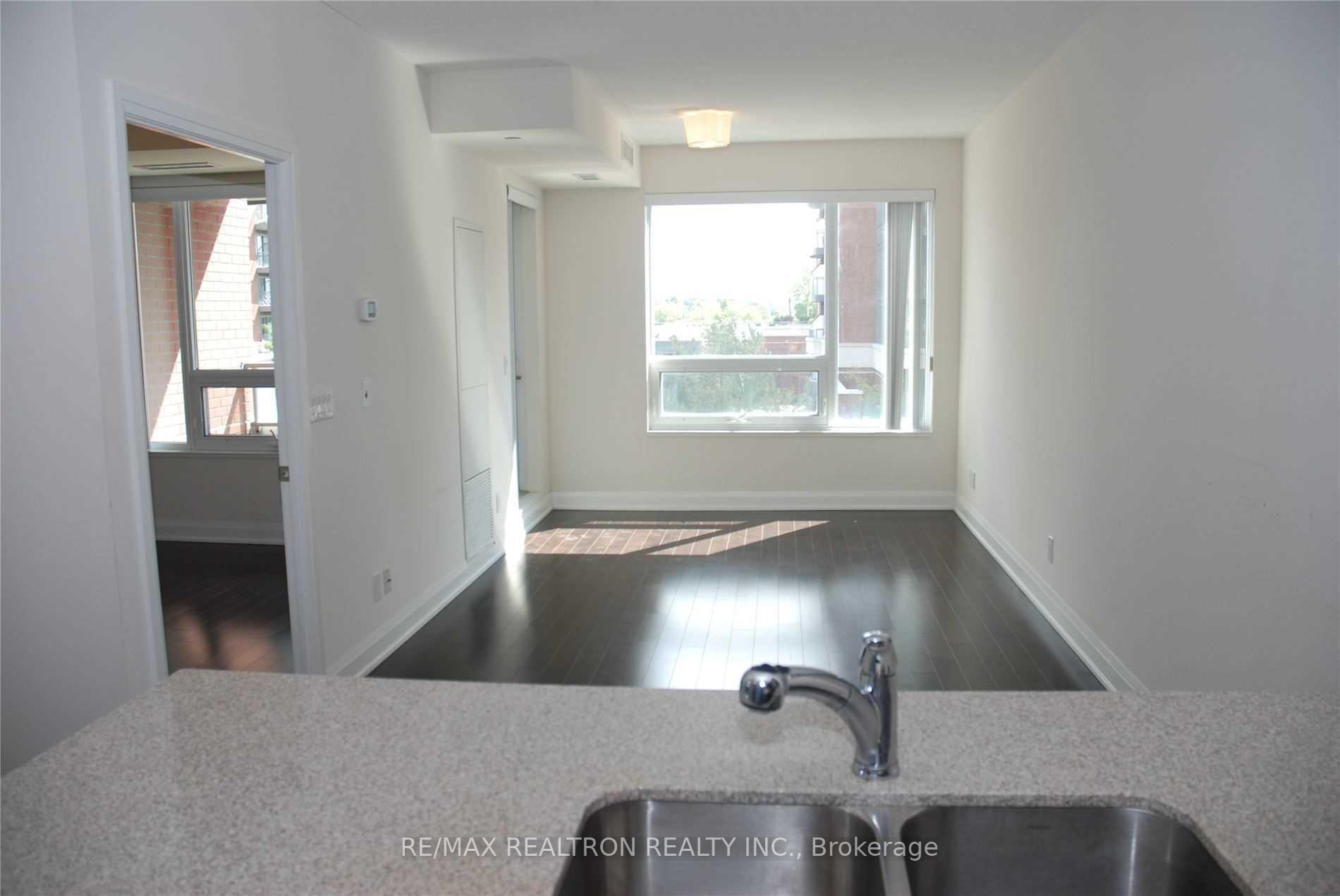 Photo 4 of Unit 306, 8228 Birchmount Road, Markham, Unionville — HOMEH