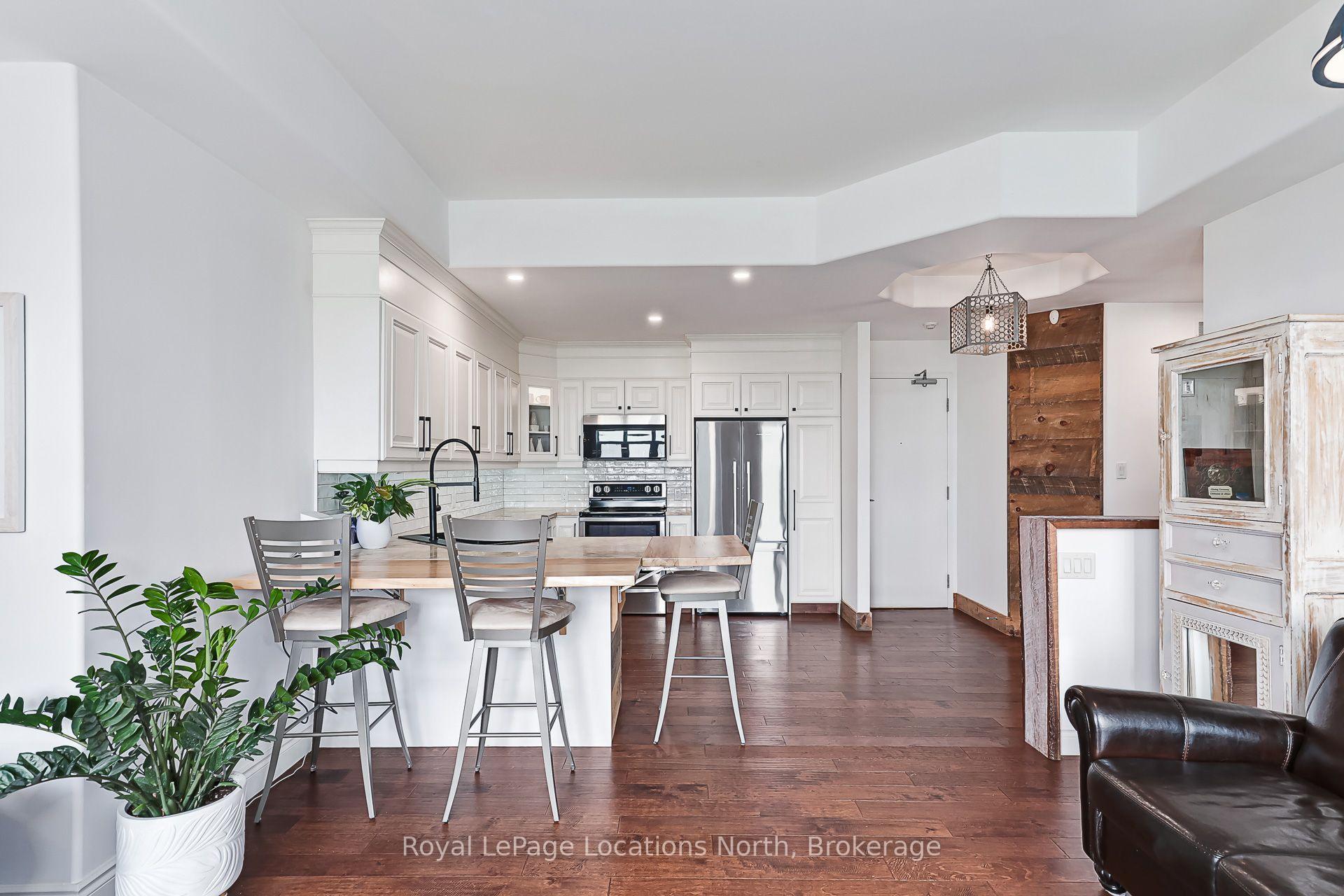 Photo 7 of Unit 103, 10 Bay Street E, Blue Mountains — HOMEH
