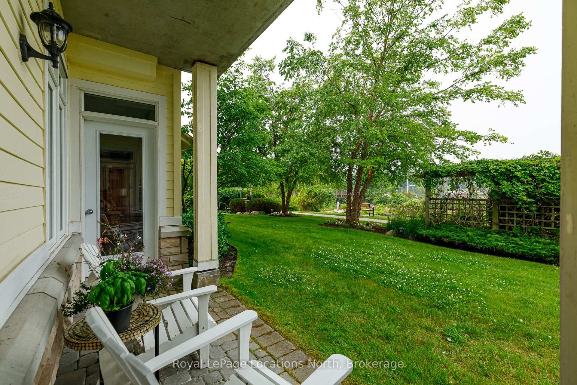 Photo 23 of Unit 103, 10 Bay Street E, Blue Mountains — HOMEH