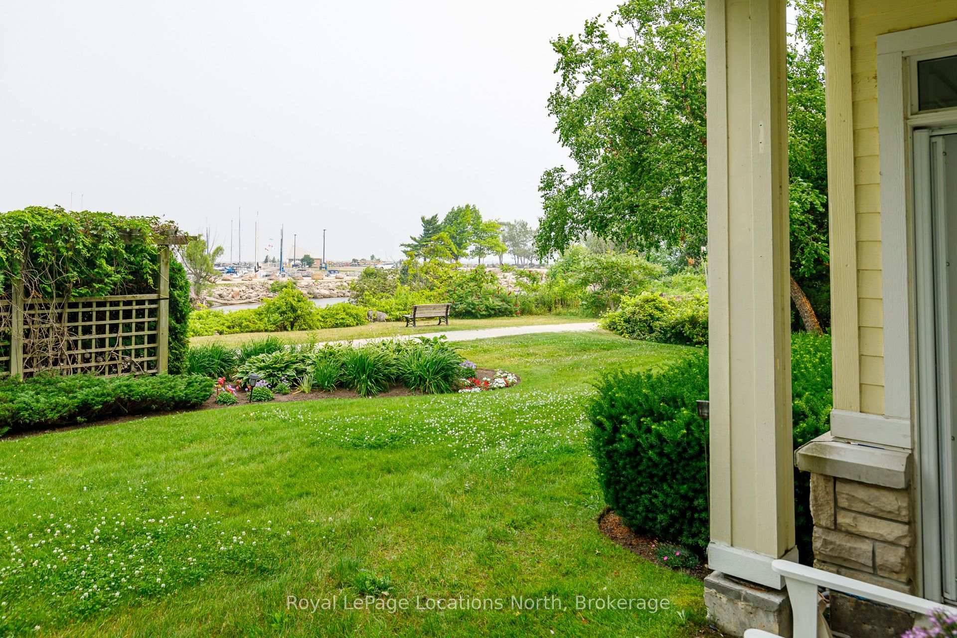Photo 25 of Unit 103, 10 Bay Street E, Blue Mountains — HOMEH