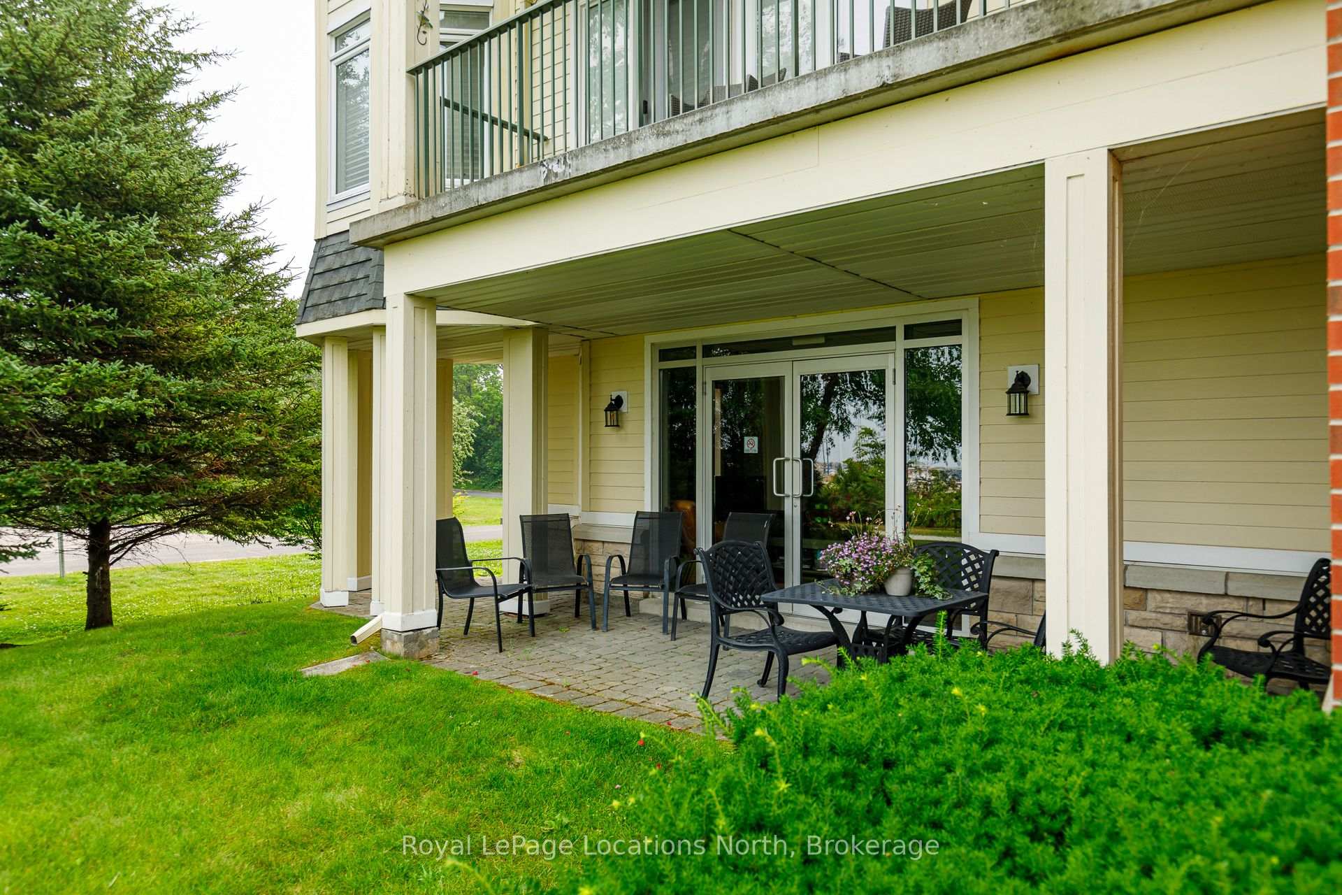 Photo 41 of Unit 103, 10 Bay Street E, Blue Mountains — HOMEH