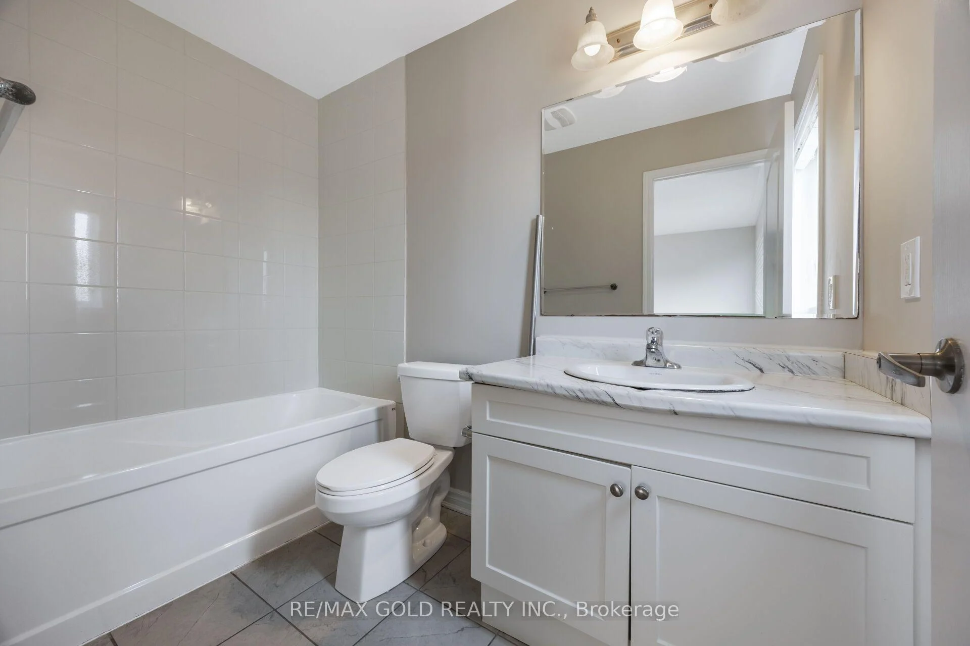 Photo 34 of 56 Stewardship Road, Brampton, Northwest Brampton — HOMEH