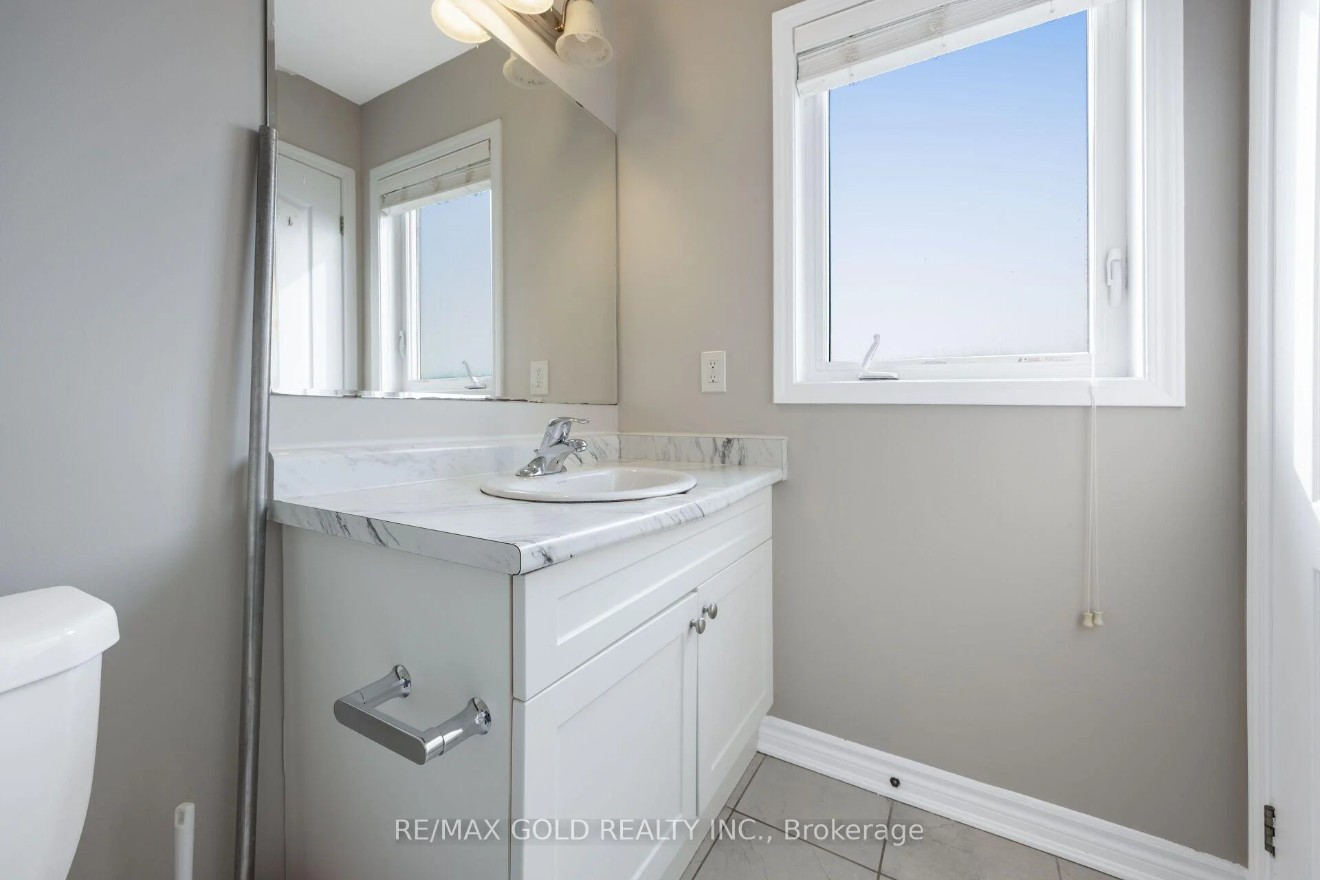 Photo 41 of 56 Stewardship Road, Brampton, Northwest Brampton — HOMEH