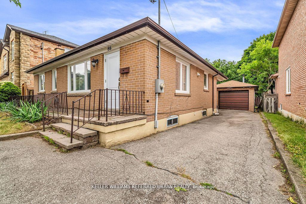 Photo 4 of 86 Morgan Avenue, Markham, Thornhill — HOMEH