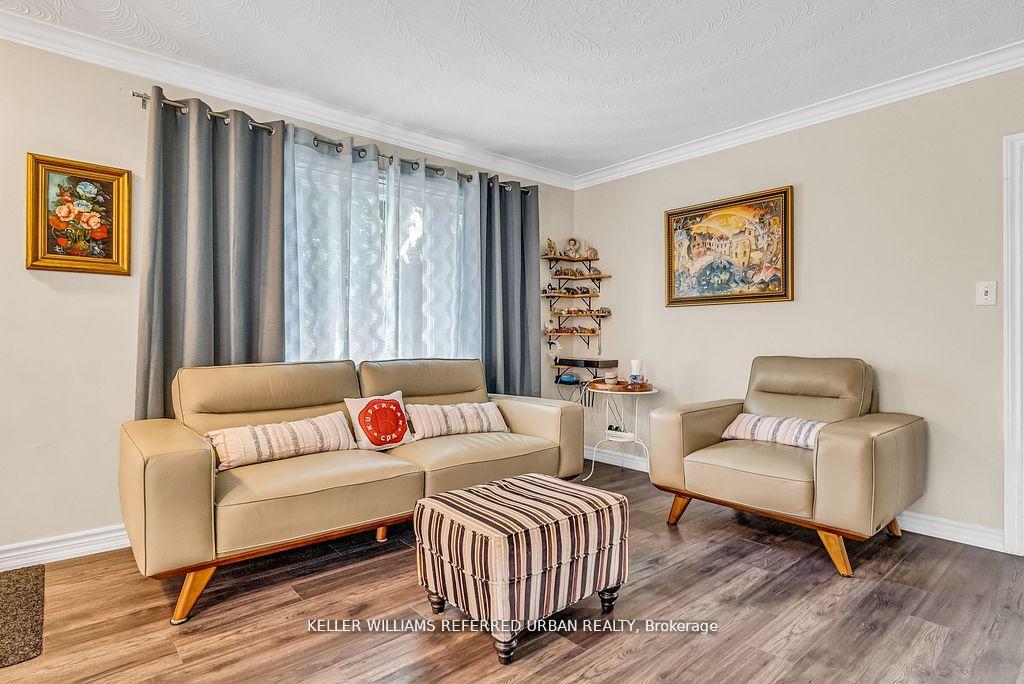 Photo 11 of 86 Morgan Avenue, Markham, Thornhill — HOMEH