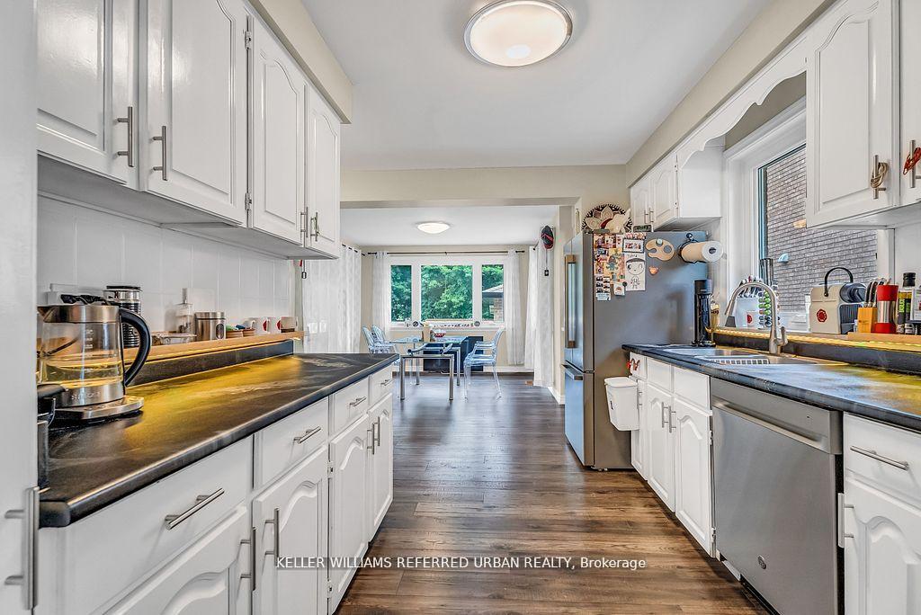 Photo 16 of 86 Morgan Avenue, Markham, Thornhill — HOMEH