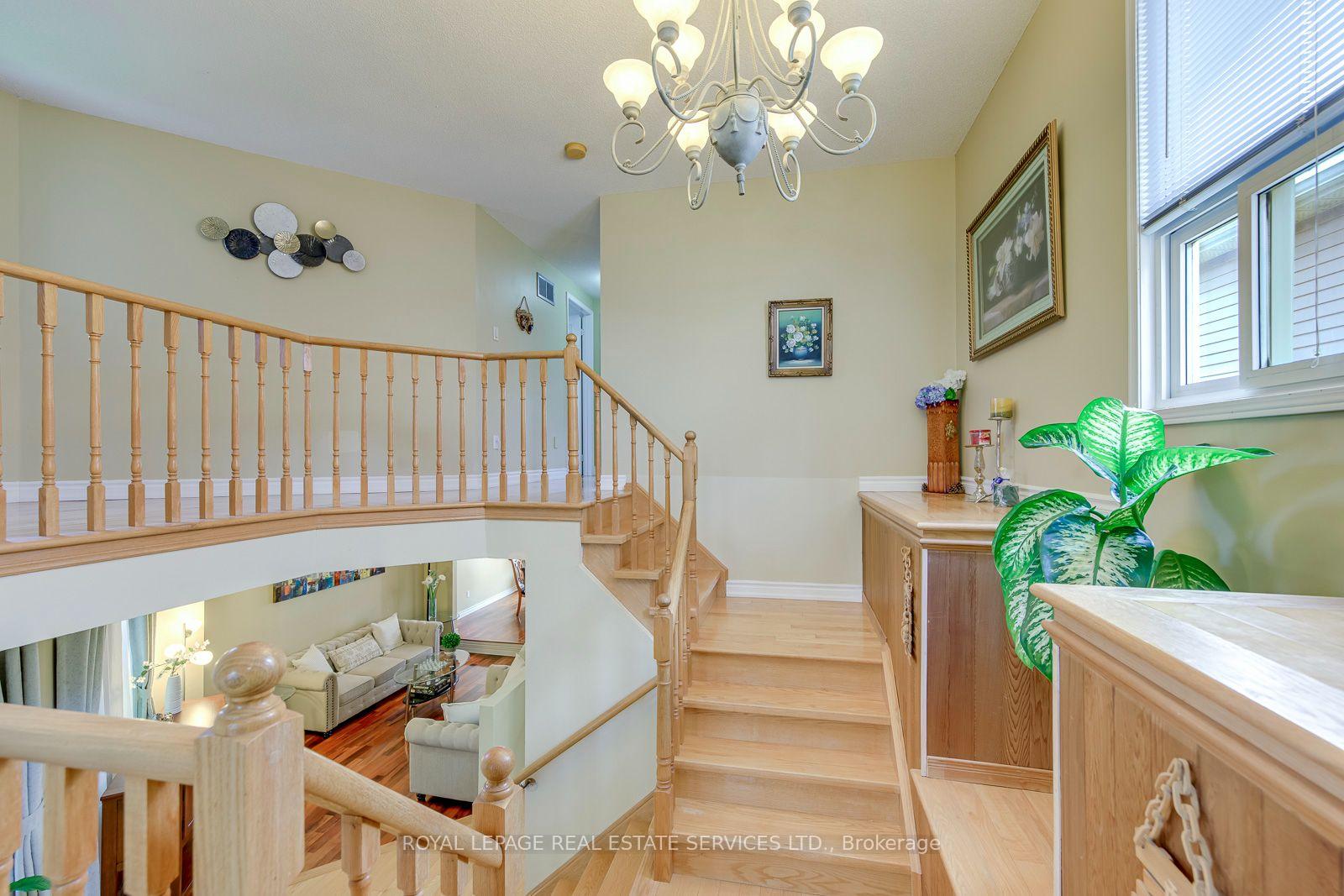 Photo 16 of 3364 Ingram Road, Mississauga, Erin Mills — HOMEH