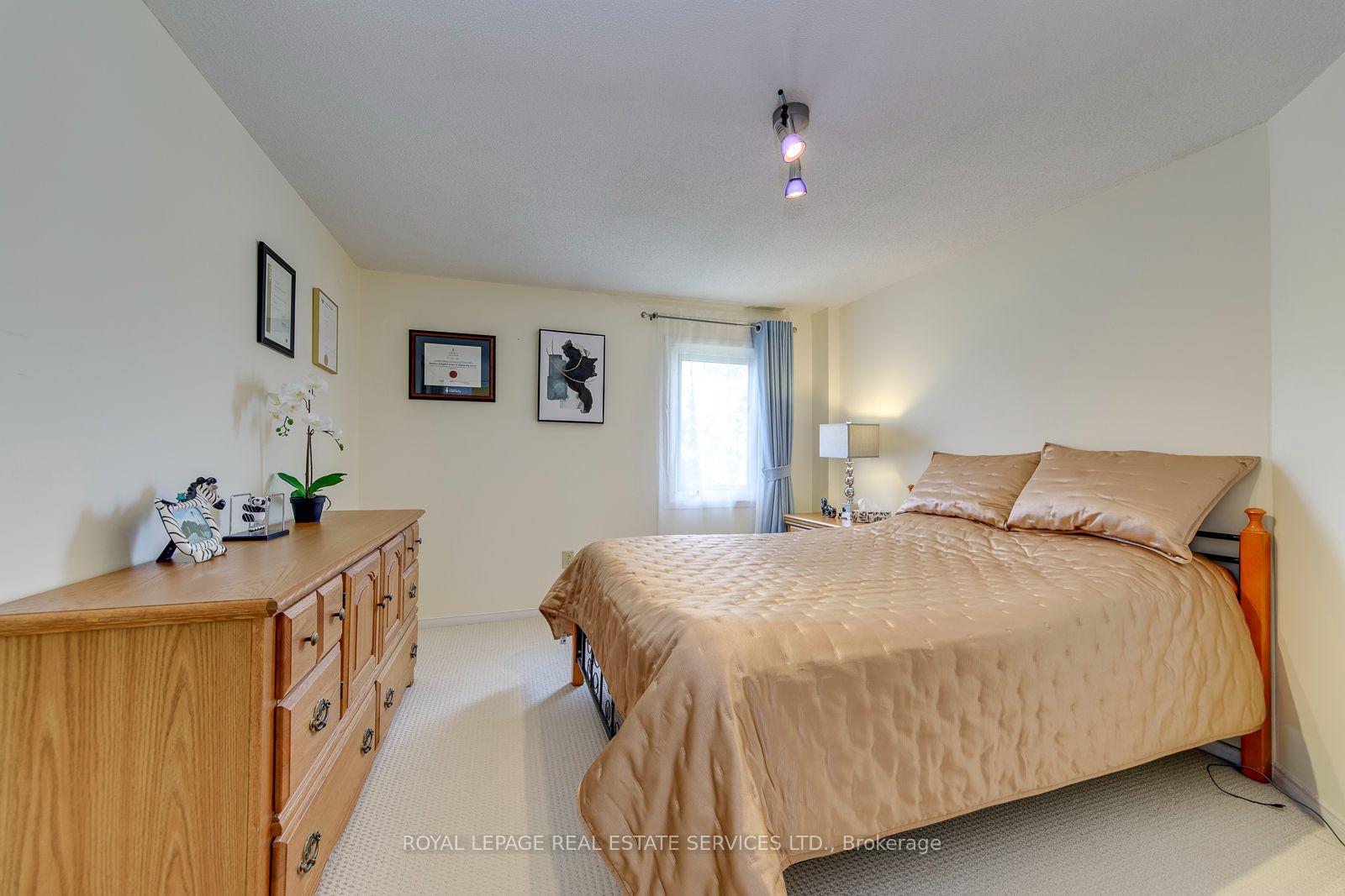 Photo 20 of 3364 Ingram Road, Mississauga, Erin Mills — HOMEH