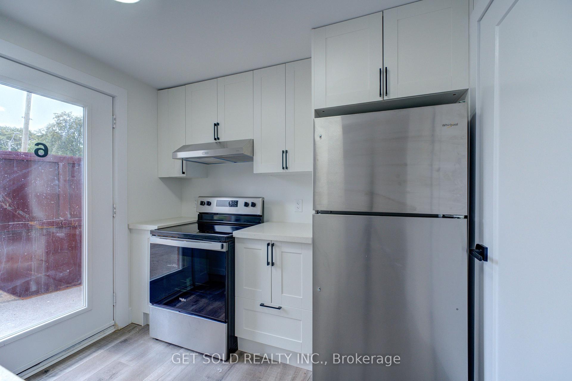 Photo 7 of Unit 6, 6701 Thorold Stone Road, Niagara Falls, Stamford — HOMEH