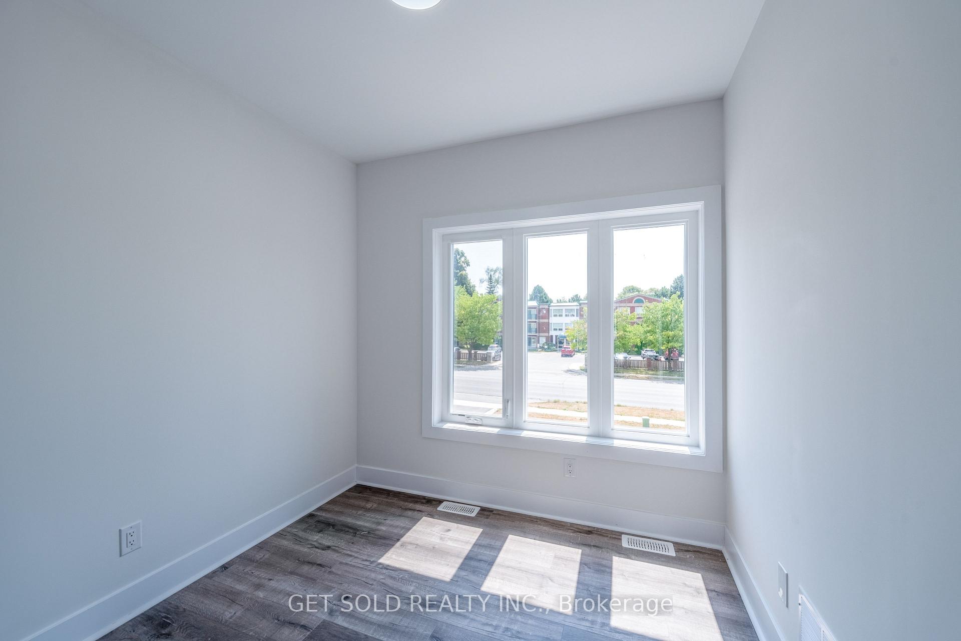Photo 13 of Unit 6, 6701 Thorold Stone Road, Niagara Falls, Stamford — HOMEH