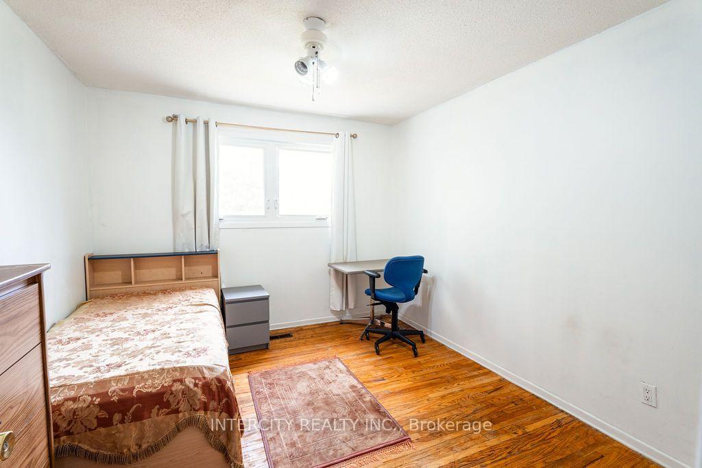 Photo 12 of 100 Dixon Road, Etobicoke, Kingsview Village-The Westway — HOMEH