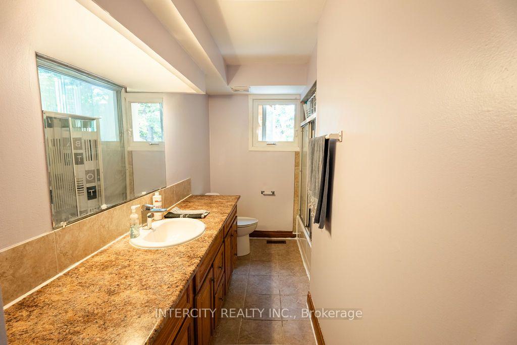 Photo 13 of 100 Dixon Road, Etobicoke, Kingsview Village-The Westway — HOMEH