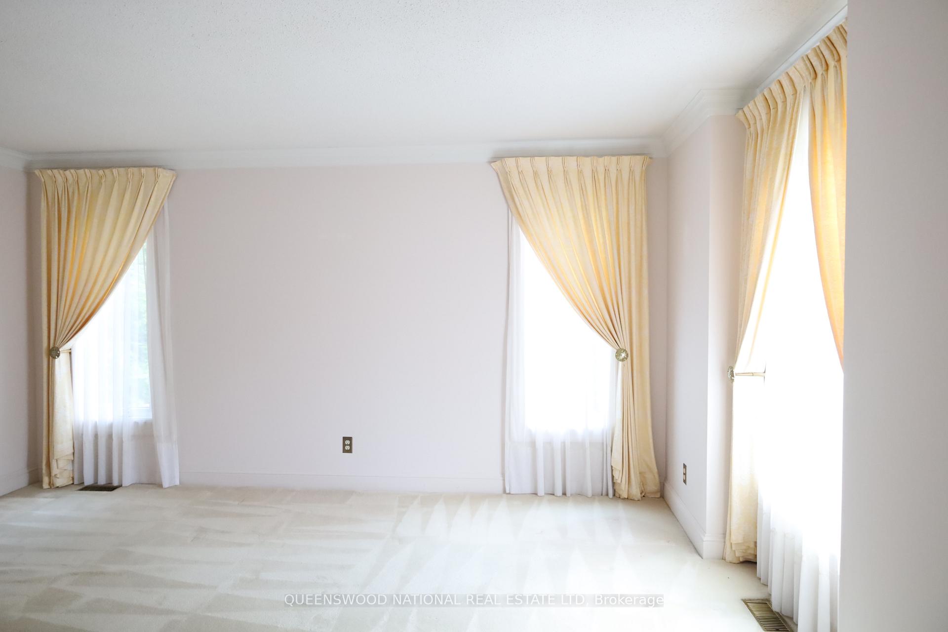Photo 10 of 1080 Sunnydale Street, Ottawa, Navan — HOMEH