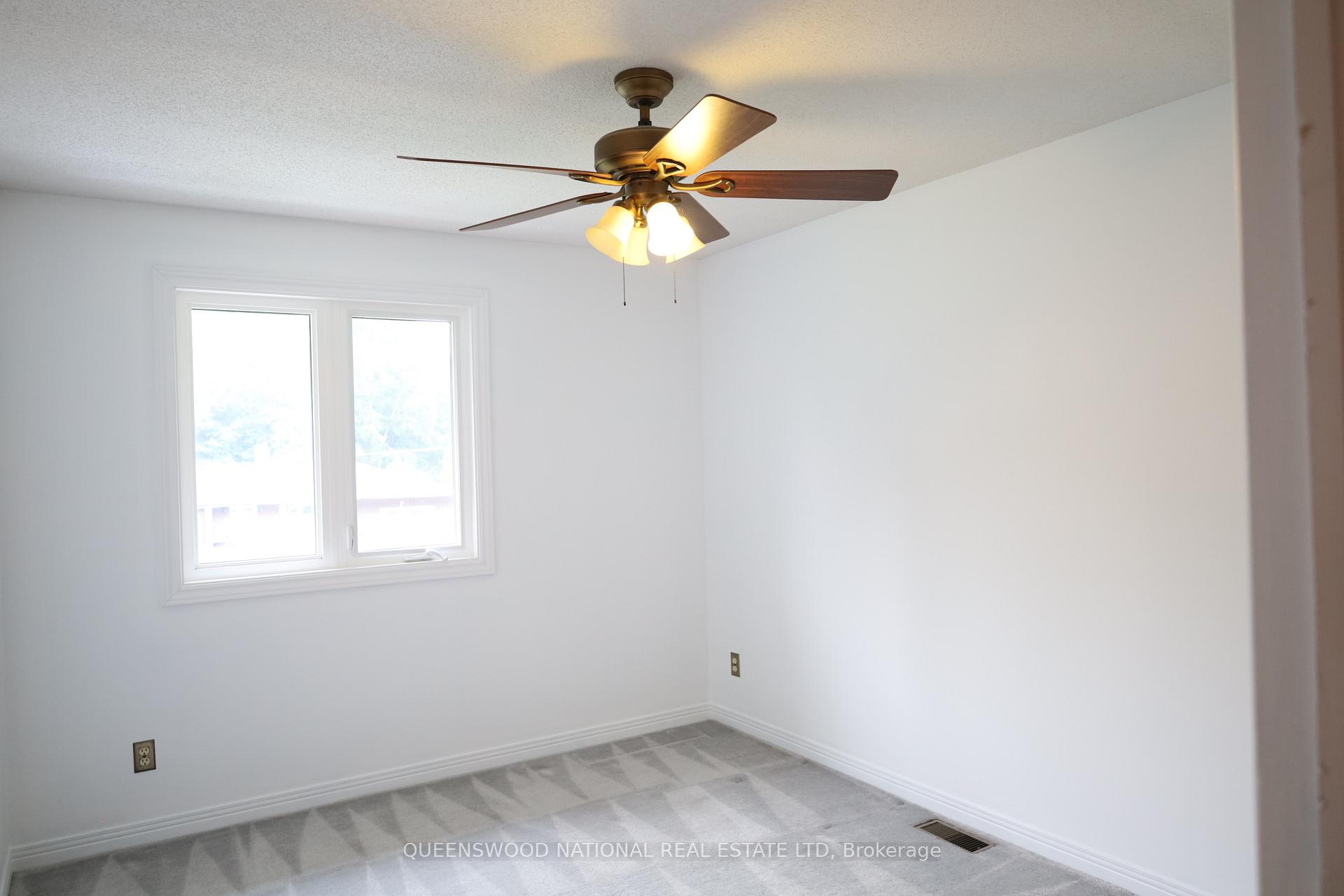 Photo 27 of 1080 Sunnydale Street, Ottawa, Navan — HOMEH